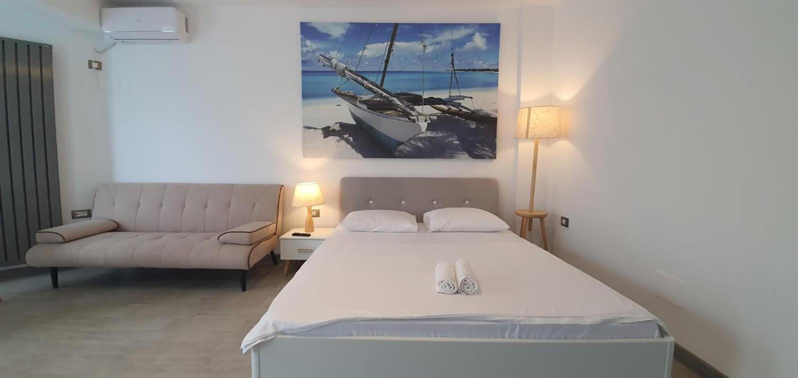 Alezzi Beach Vibe Family Studio With Spa Piscina Interioara Incalzita Sauna Jacuzzi Gym Нэводари Экстерьер фото